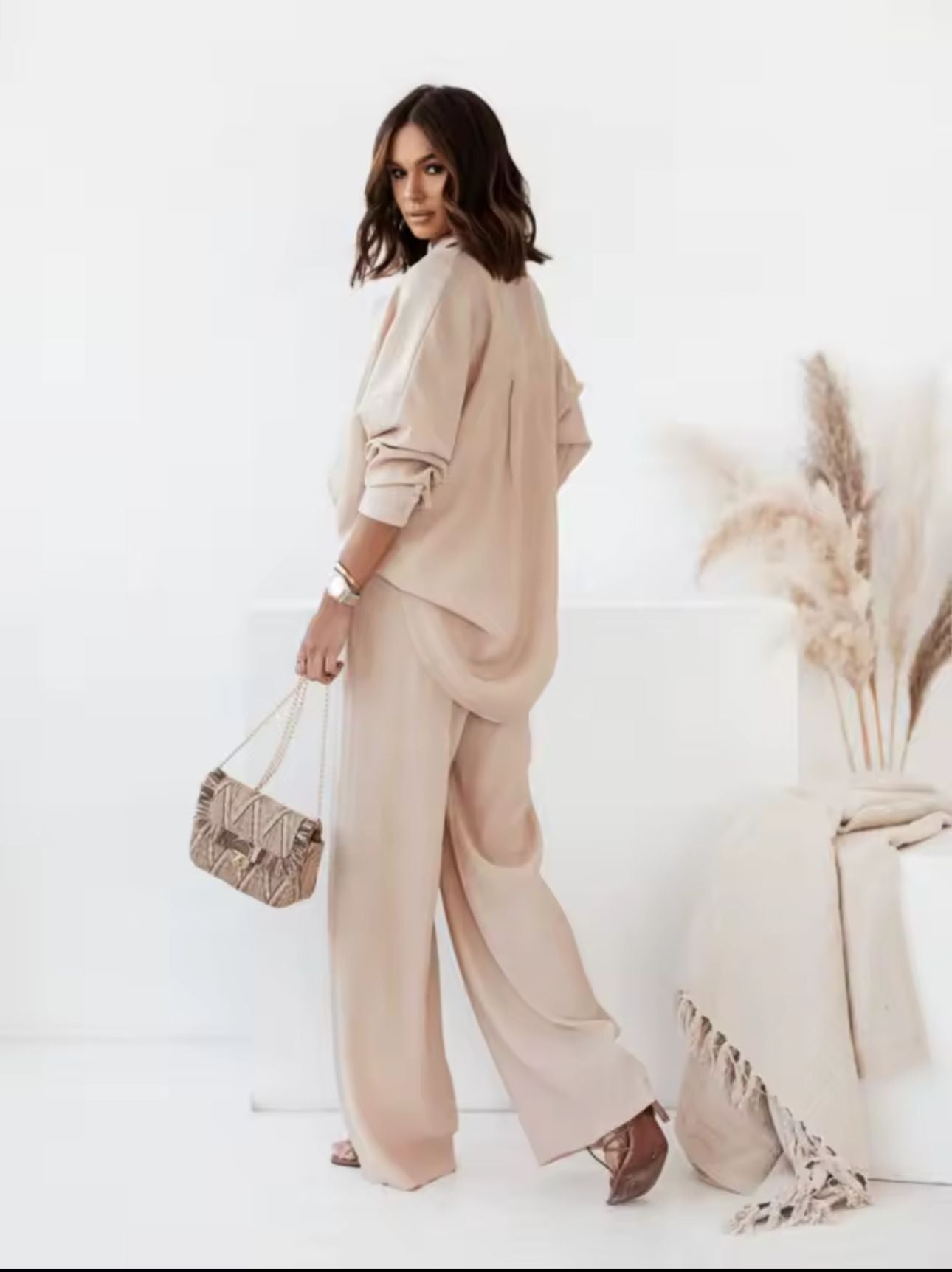 Completo Melany con canottiera in omaggio comodo e pratico tutte le taglie disponibili Made in Italy❤️