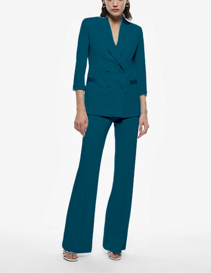 Splendido tailleur vestibilita regolare giacca foderata pantalone con vestibilità regolare Made in italy 🇮🇹