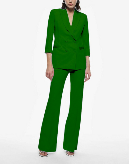 Splendido tailleur vestibilita regolare giacca foderata pantalone con vestibilità regolare Made in italy 🇮🇹