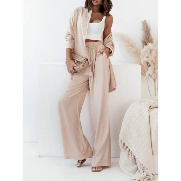 Completo Melany con canottiera in omaggio comodo e pratico tutte le taglie disponibili Made in Italy❤️